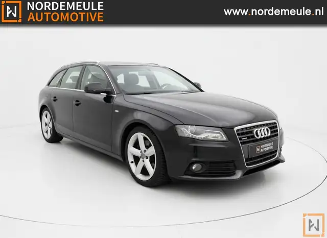 Audi A4 2.0 TDI QUATTRO PRO LINE S, XENON, LEDER