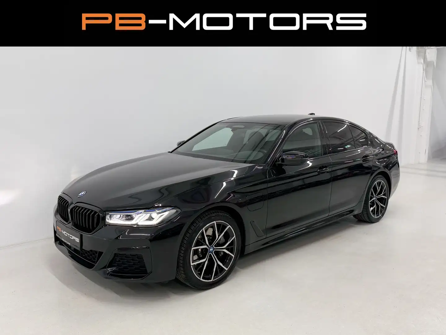 BMW 530 e xDrive M Sport Laser 360° 19" AHK Fahrassist Schwarz - 1