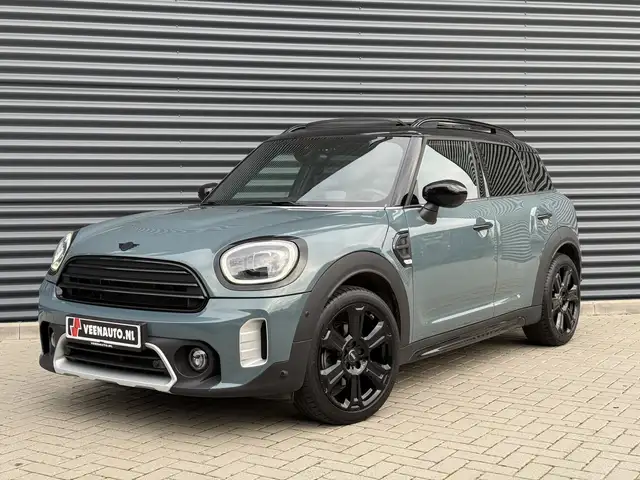 MINI Cooper Countryman 1.5 Yours Pano/Leder/Camera/HUD