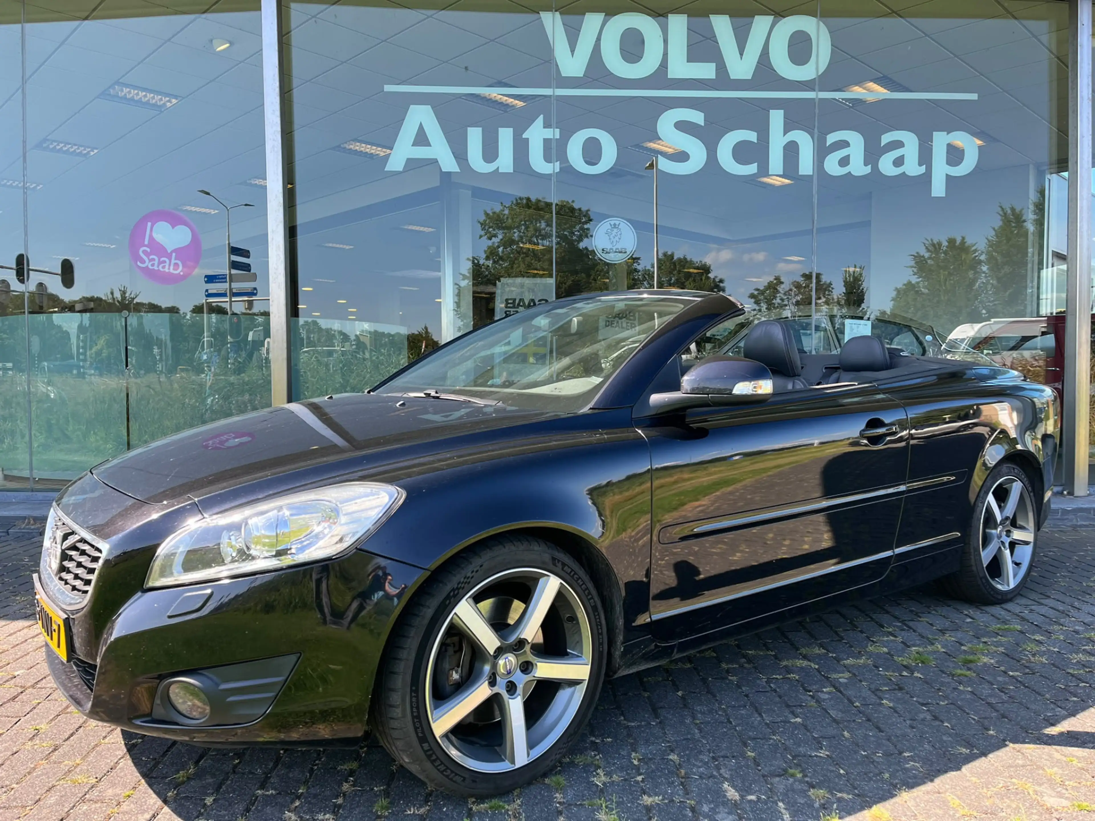 Volvo C70 Convertible 2.0 D3 Summum Automaat | Rijklaar incl
