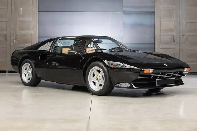 Ferrari GTS Vergaser 1978