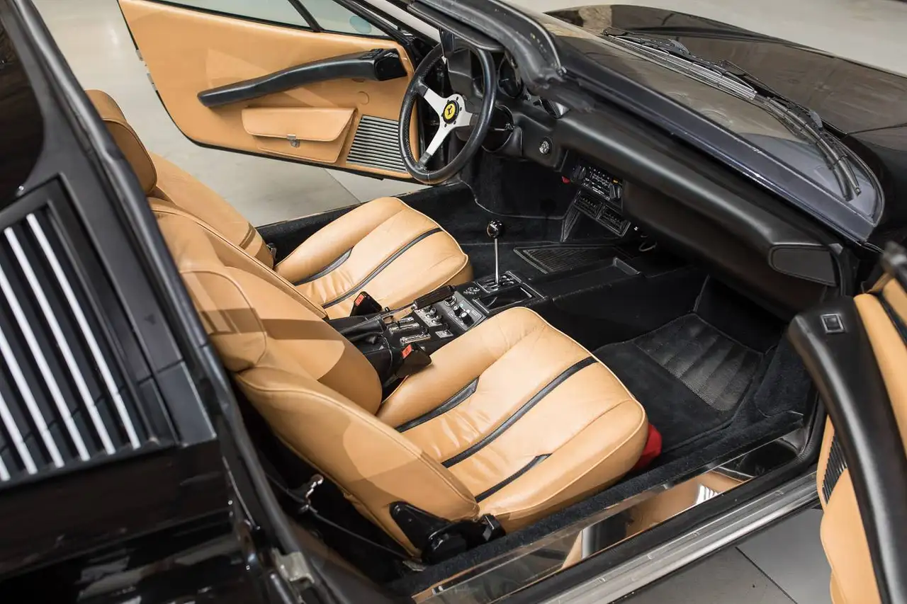 Ferrari 308 GTS Vergaser 1978, foto 6