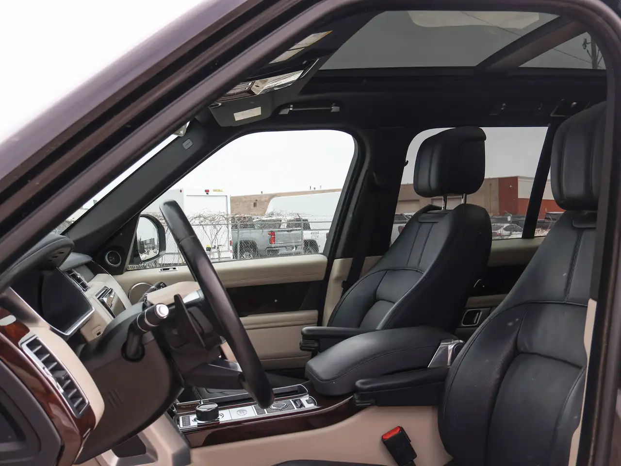 Land Rover Range Rover снимка Land Rover Range Rover