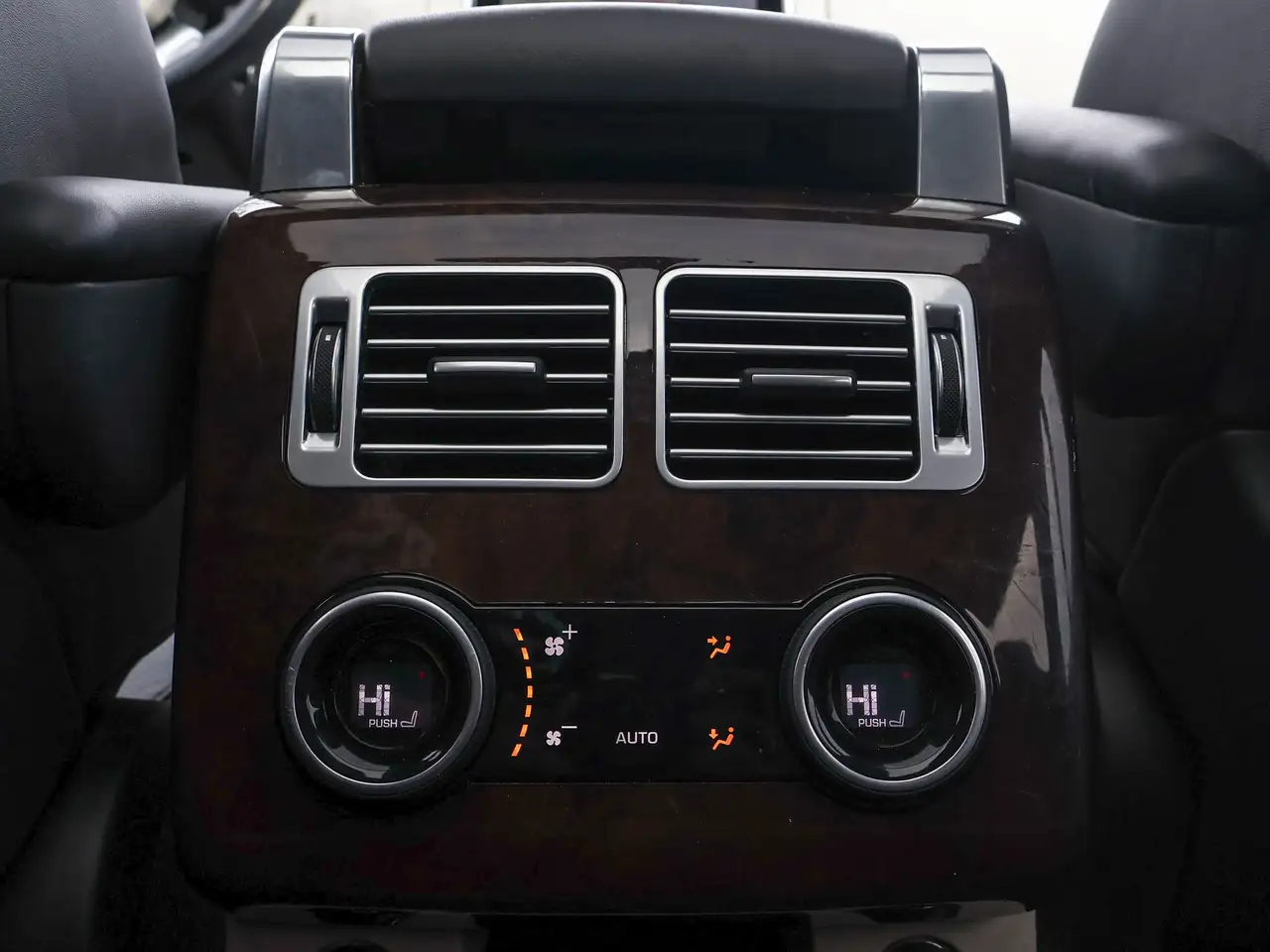Land Rover Range Rover снимка Land Rover Range Rover