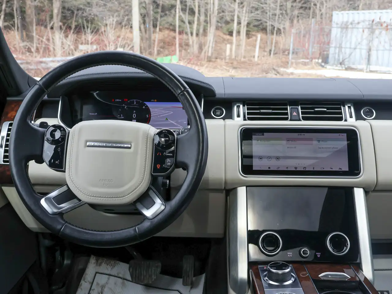 Land Rover Range Rover снимка Land Rover Range Rover