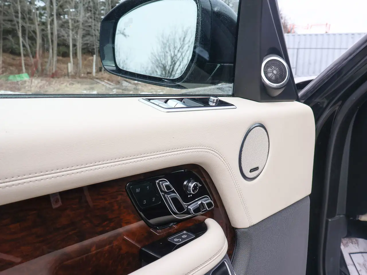 Land Rover Range Rover снимка Land Rover Range Rover