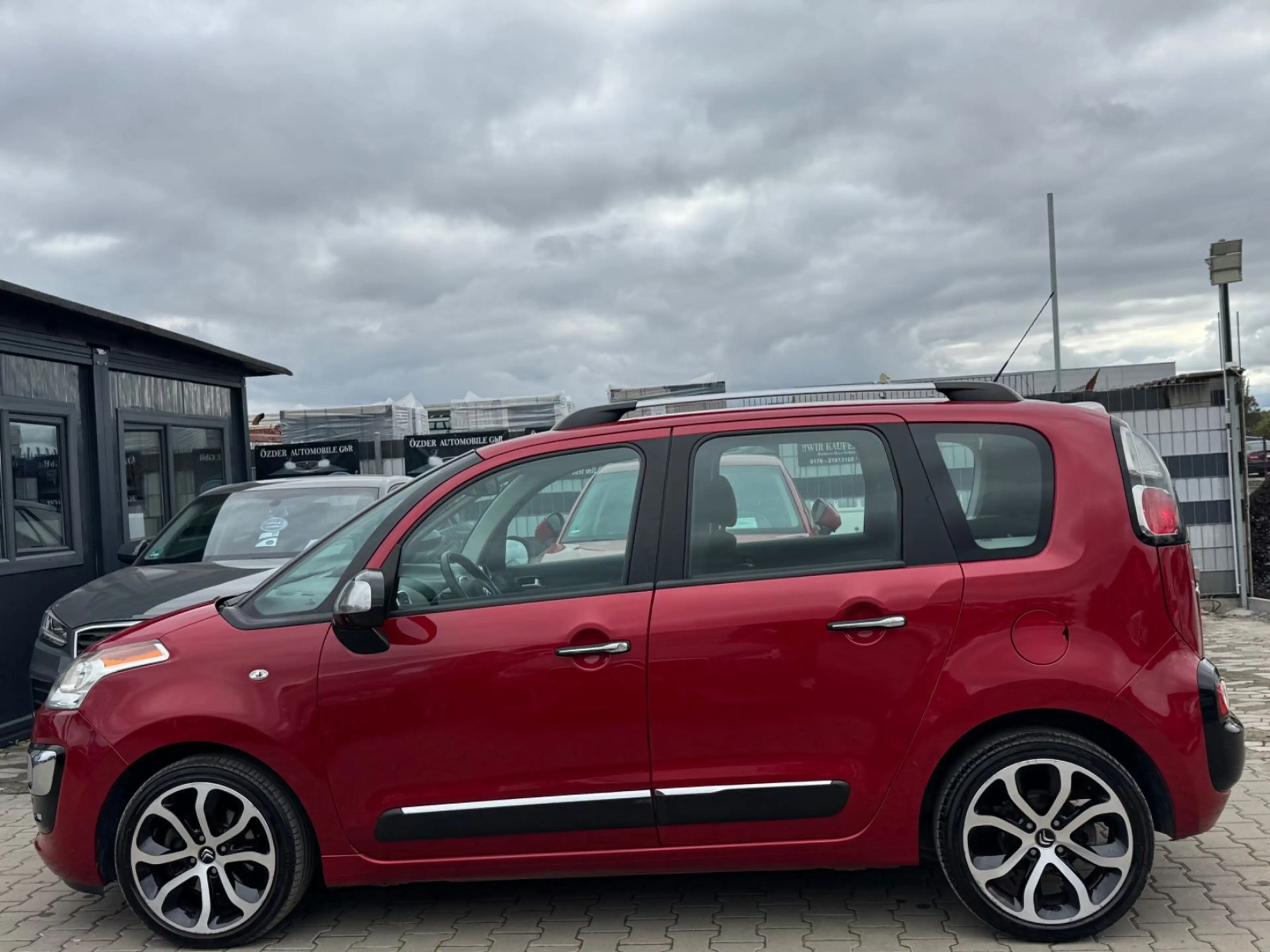 Citroen C3 Picasso 1.6 HDi Selection+Finanzierung+ — photo 10