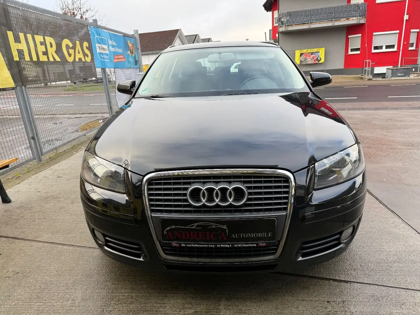 Audi A3 Sportback 2.0 TDI Ambition/ ALU /KLIMA/PDC Schwarz - 2