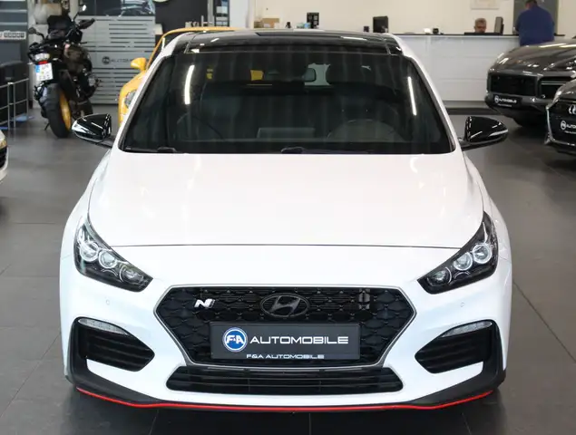 Hyundai I30 view 3