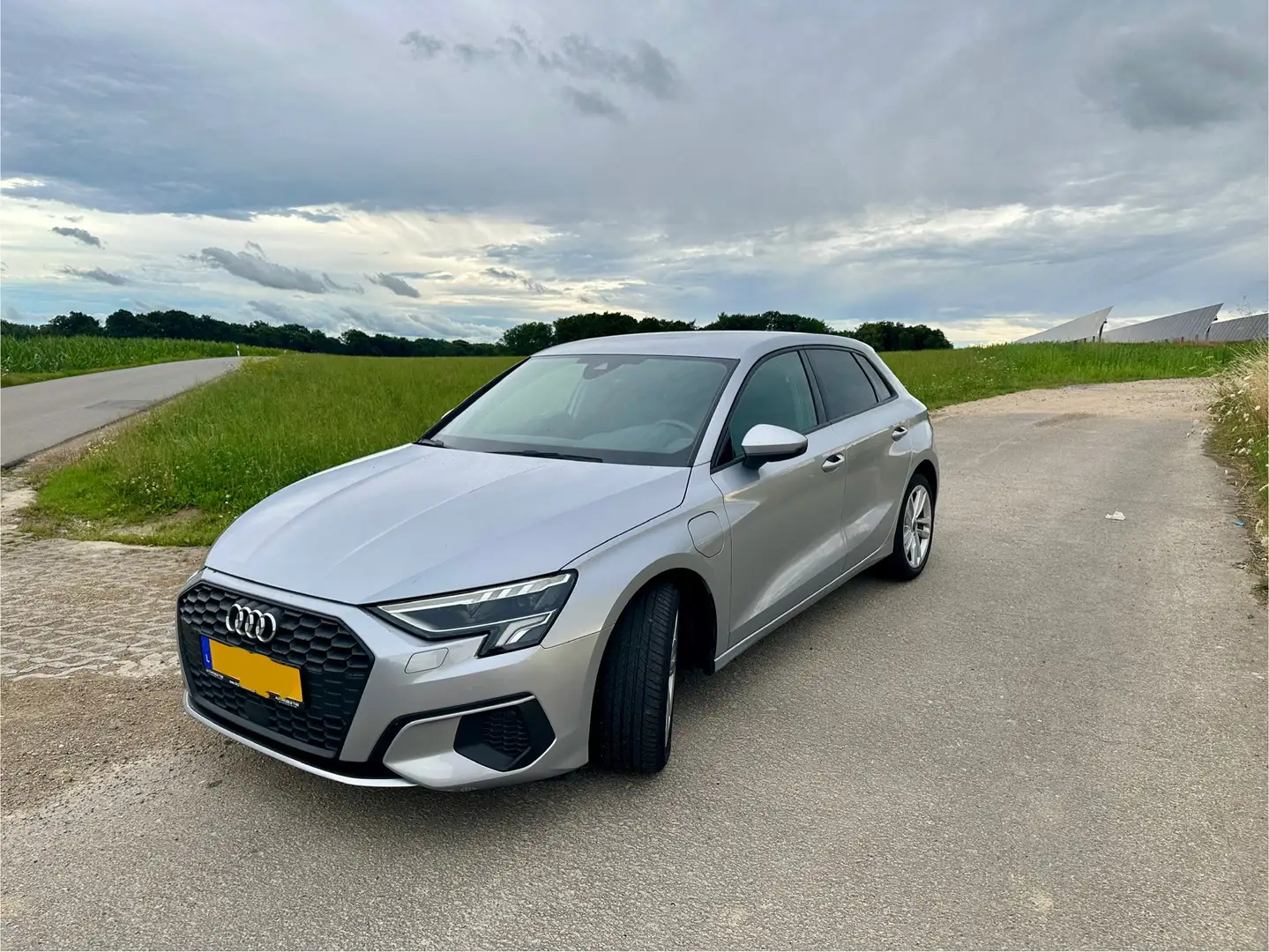 Audi A3 A3 40 TFSIE - 1