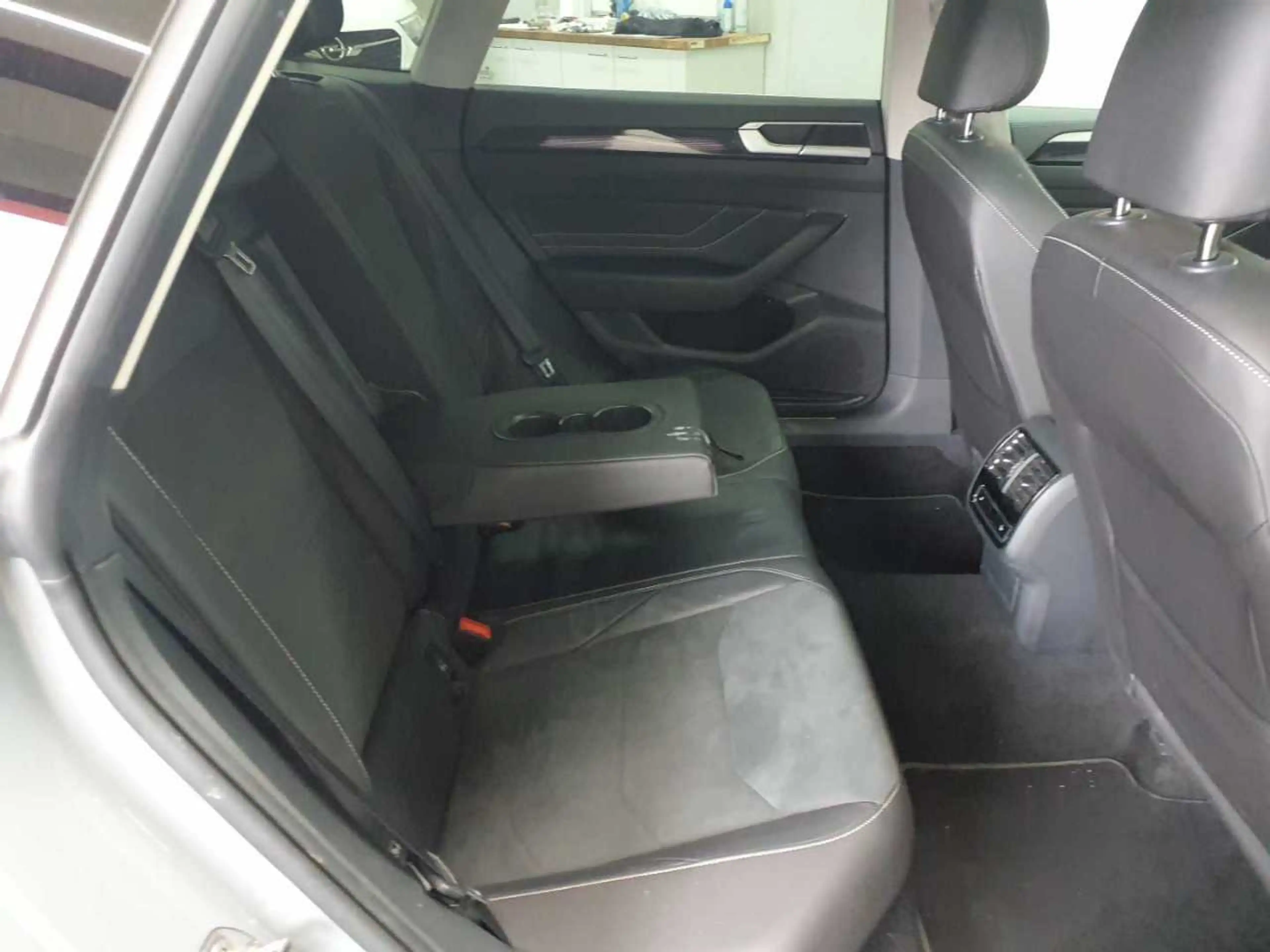 Volkswagen Arteon Arteon Shooting Brake 2.0 TDI Elegance GSD LED — photo 12