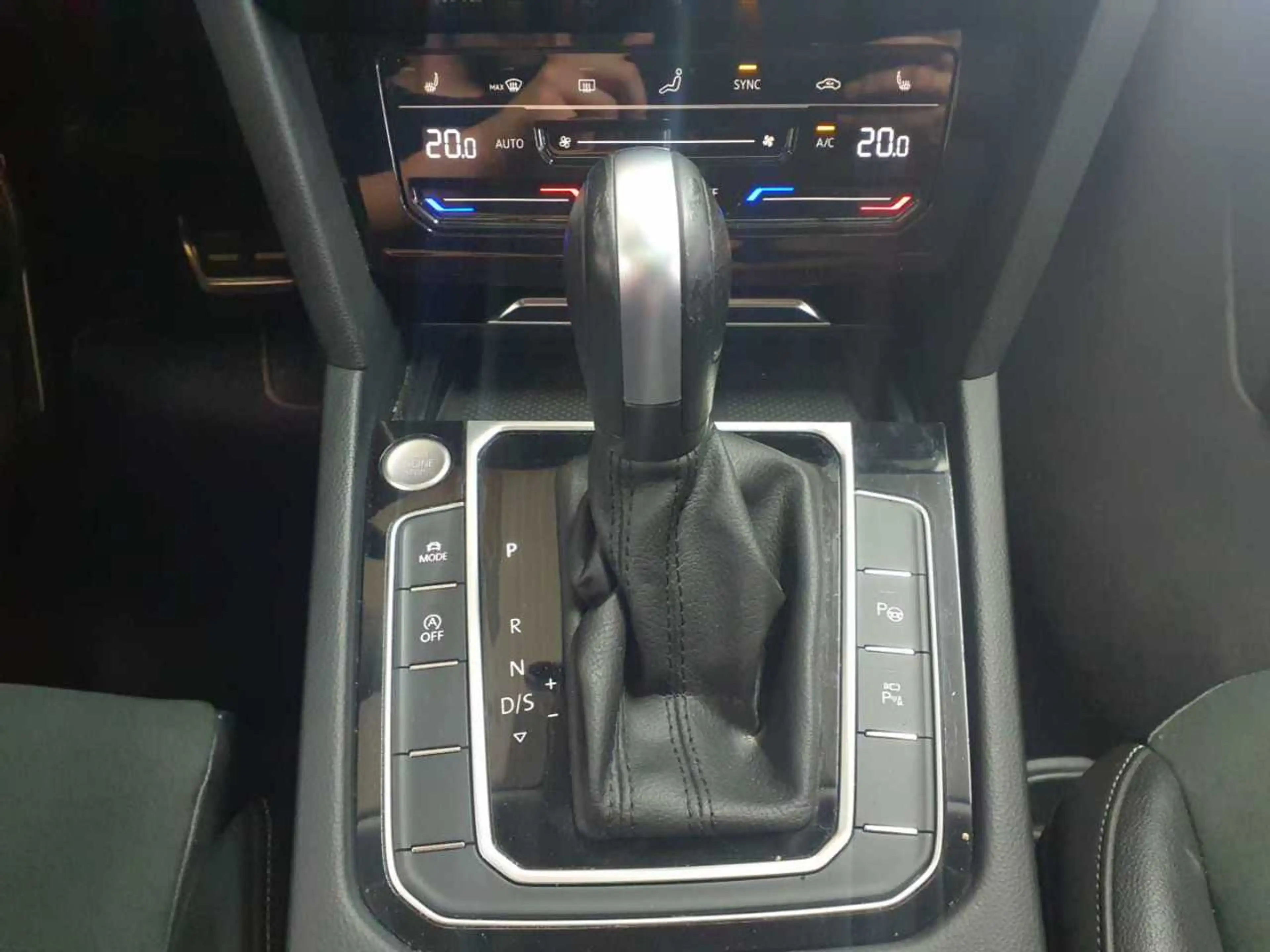 Volkswagen Arteon Arteon Shooting Brake 2.0 TDI Elegance GSD LED — photo 9
