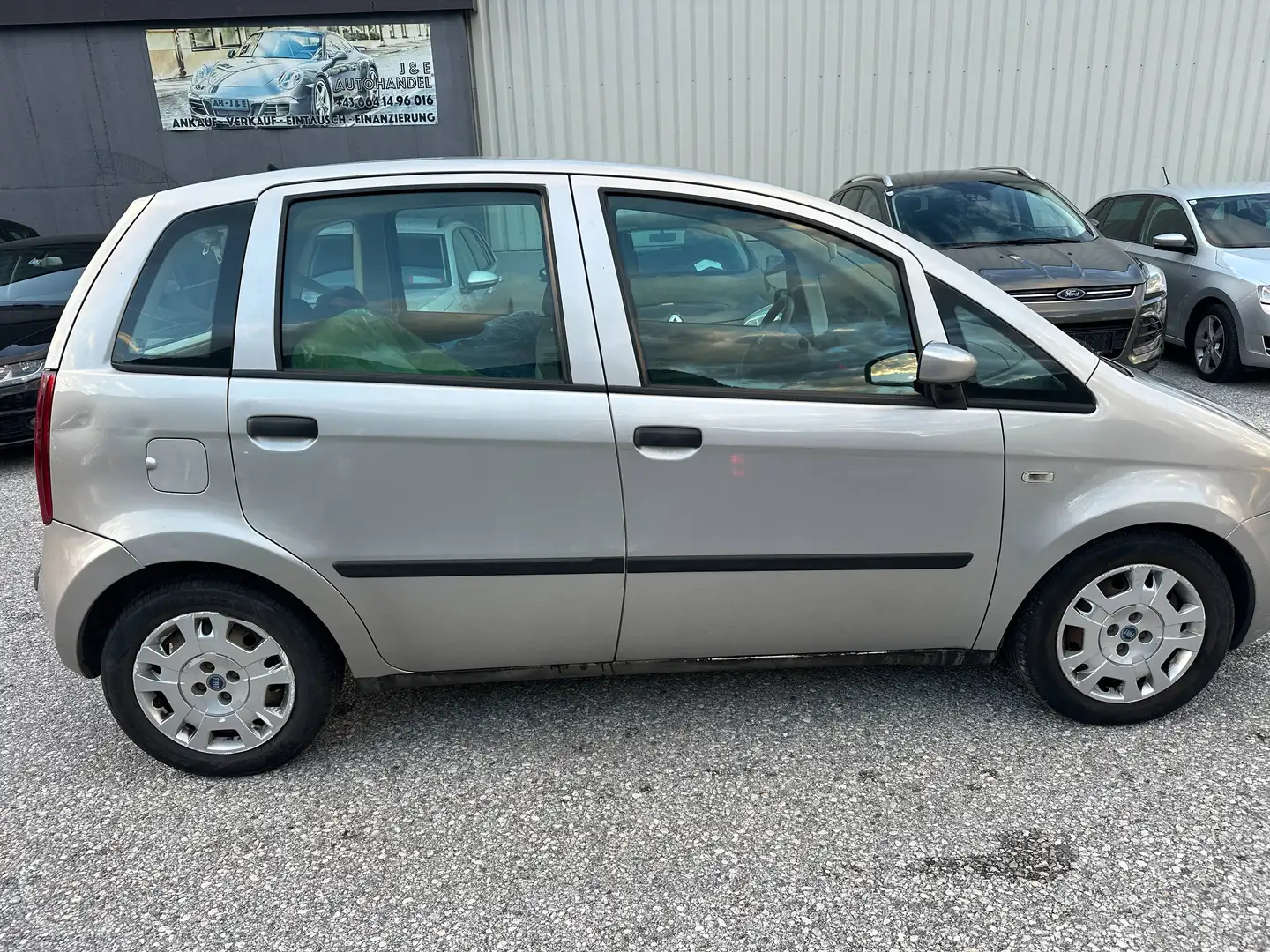 Fiat Idea 1,3 Diesel Grau - 2