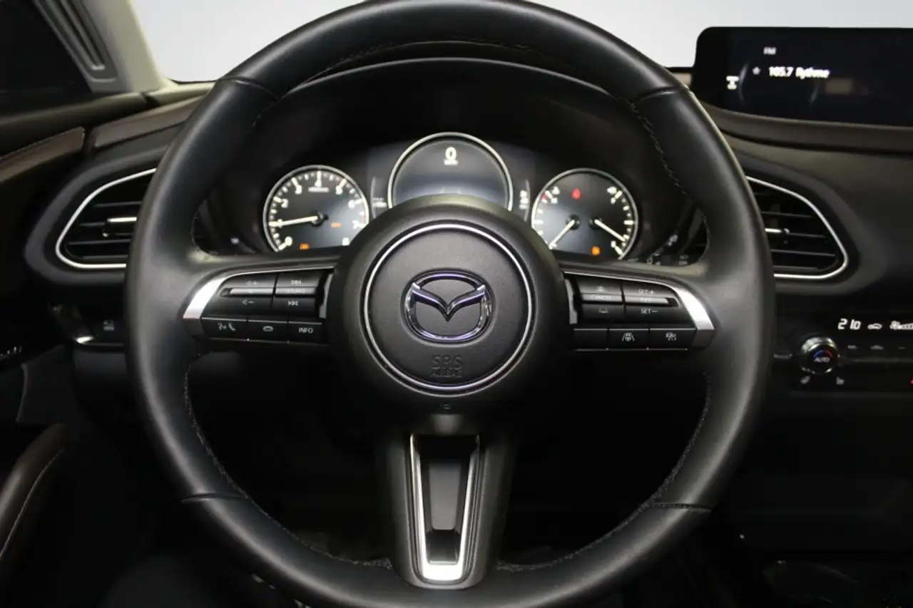 Mazda CX-30 снимка Mazda CX-30