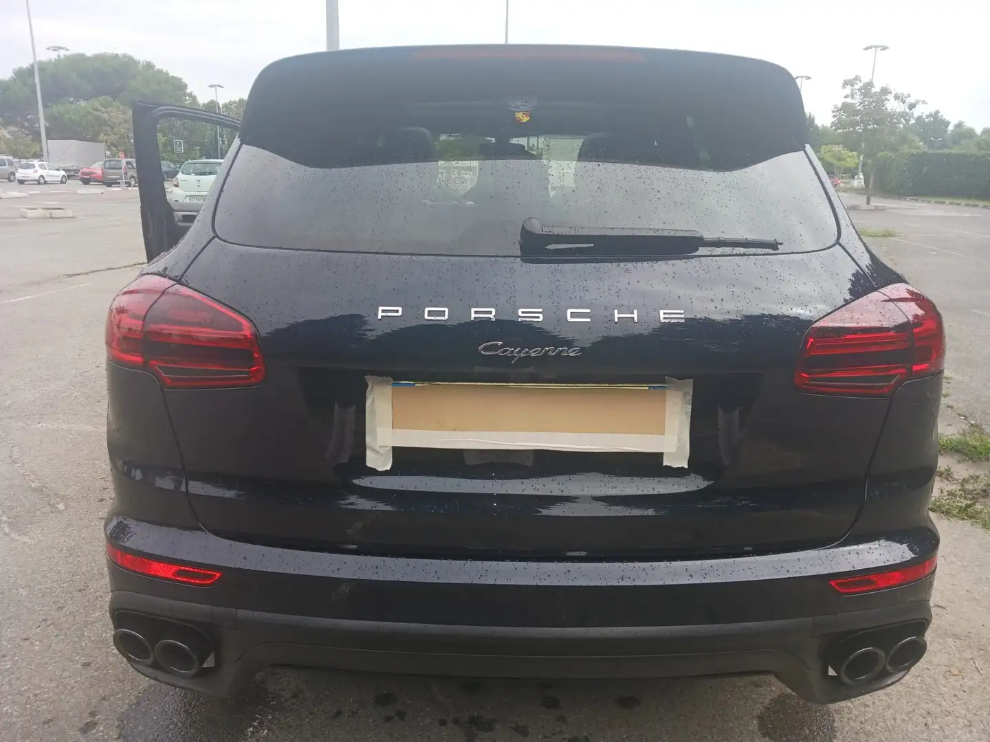 Porsche Cayenne 3.0D V6 262 ch Platinium Edition Tiptronic A - 2