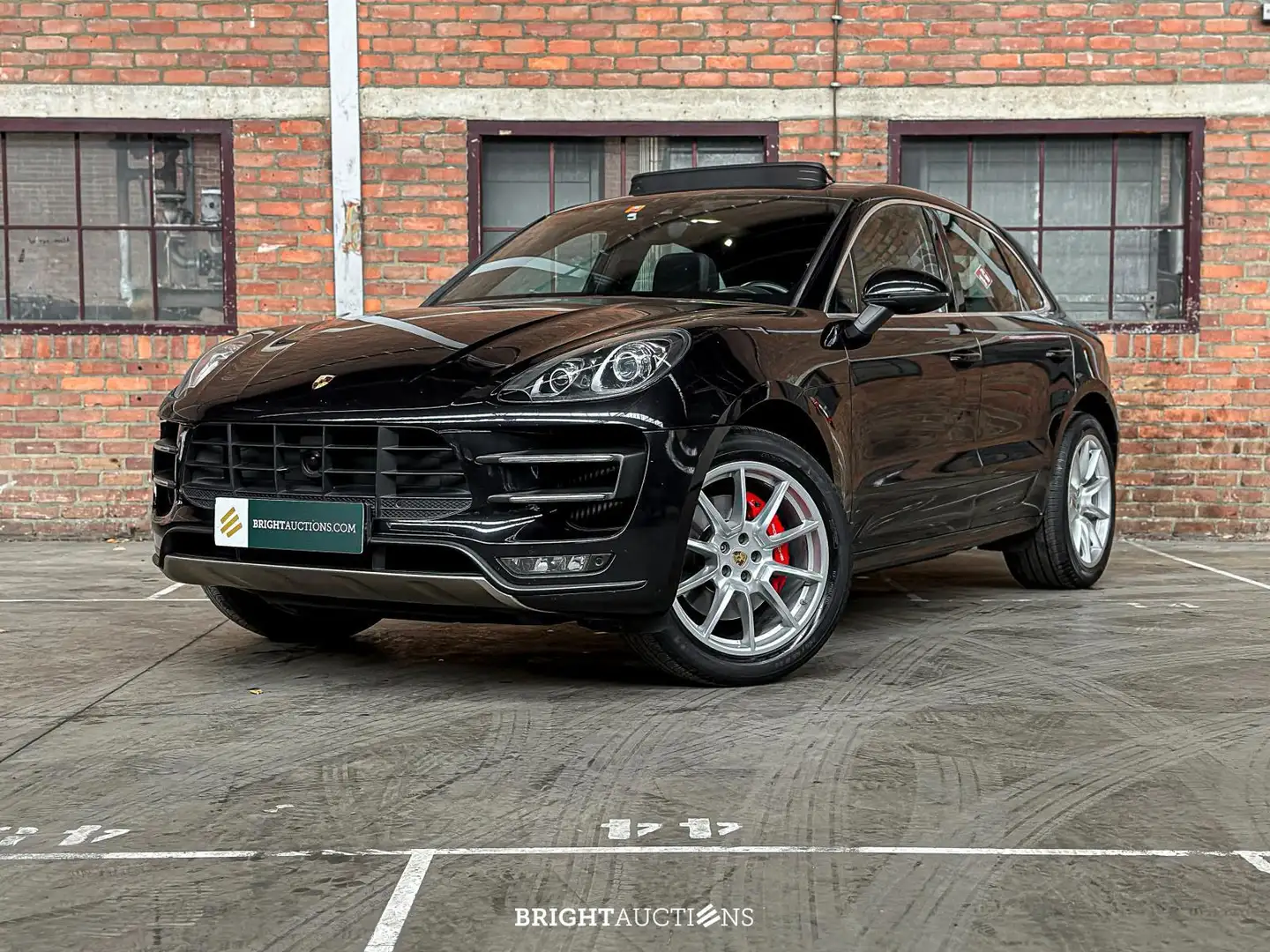 Porsche Macan Turbo 3.5 V6 Zwart - 1