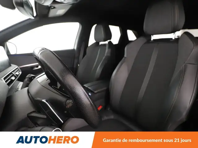 Peugeot 3008 view 10