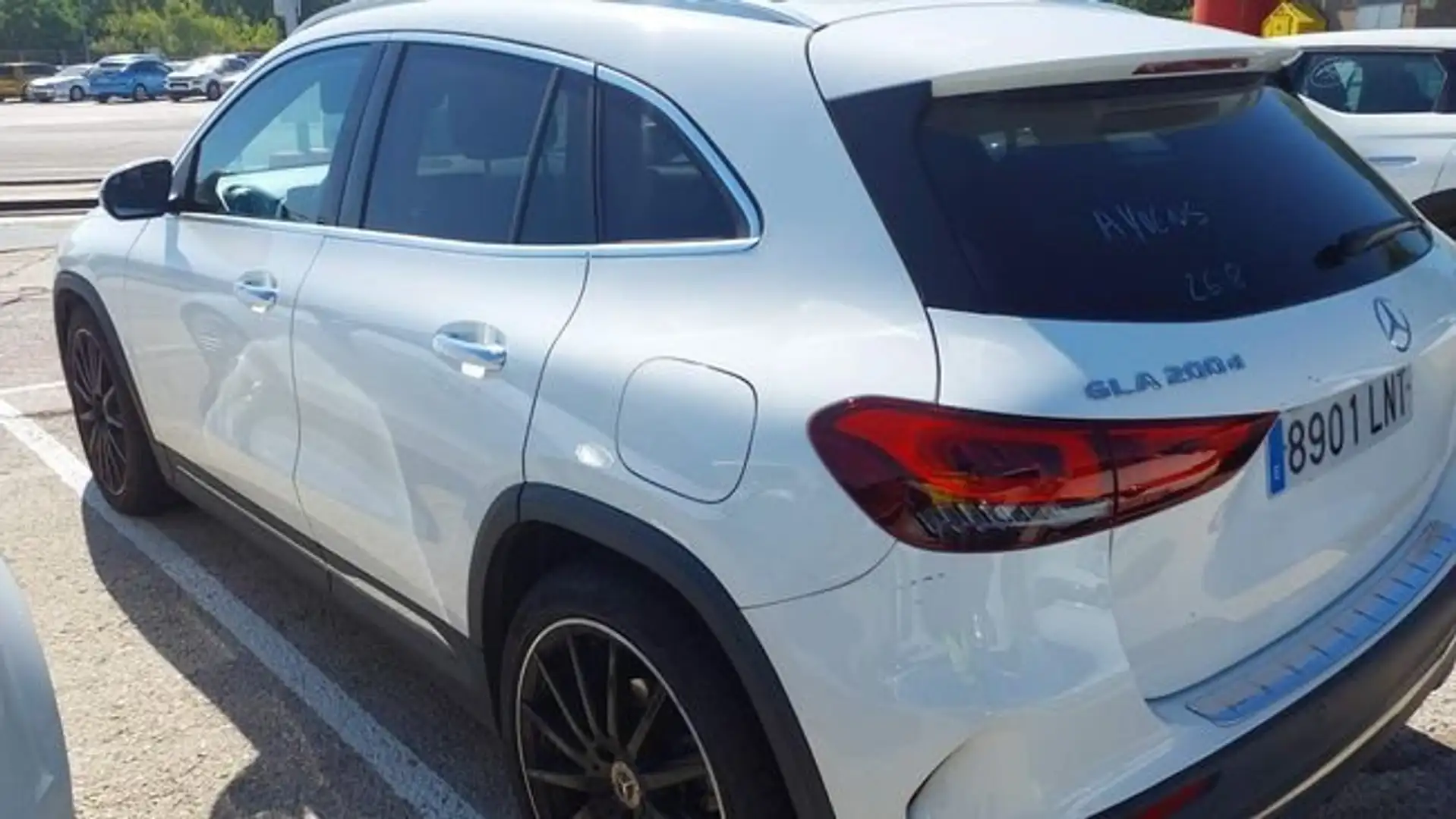 Mercedes-Benz GLA 200 D Blanco - 2