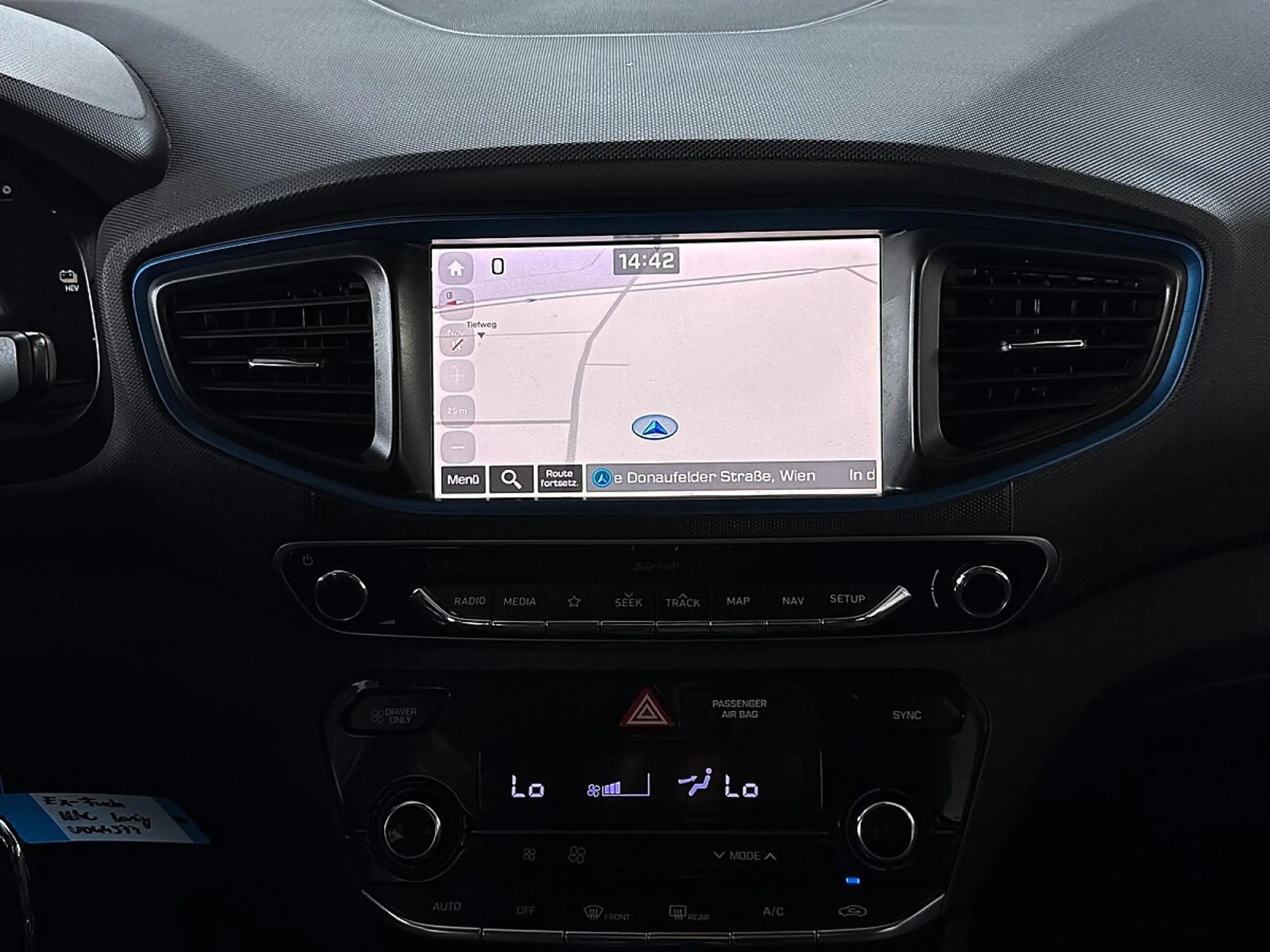 Hyundai IONIQ Ioniq 1,6 GDi Hybrid Premium | PICKERL BIS 09/2... — photo 14