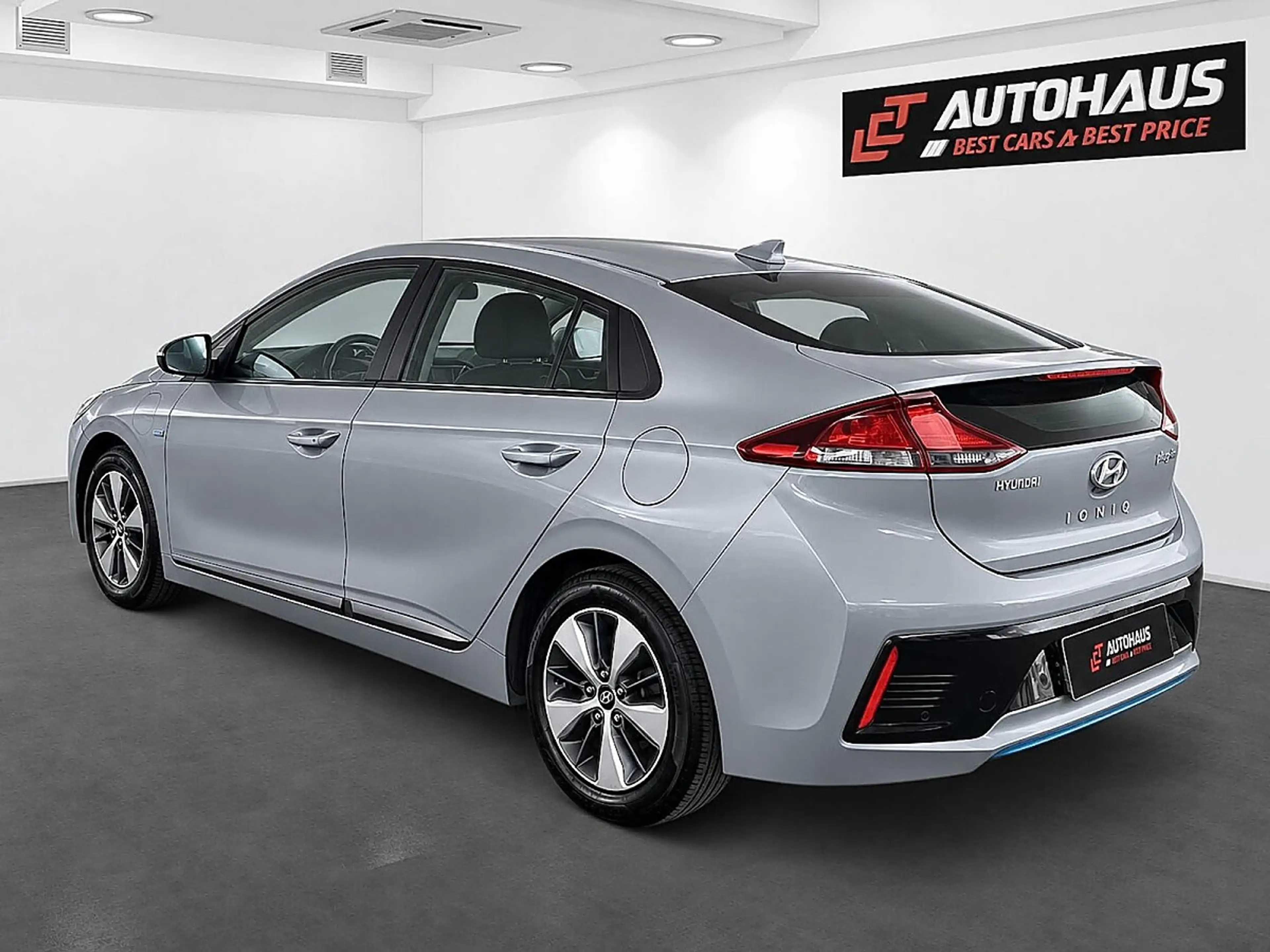 Hyundai IONIQ Ioniq 1,6 GDi Hybrid Premium | PICKERL BIS 09/2... — photo 3