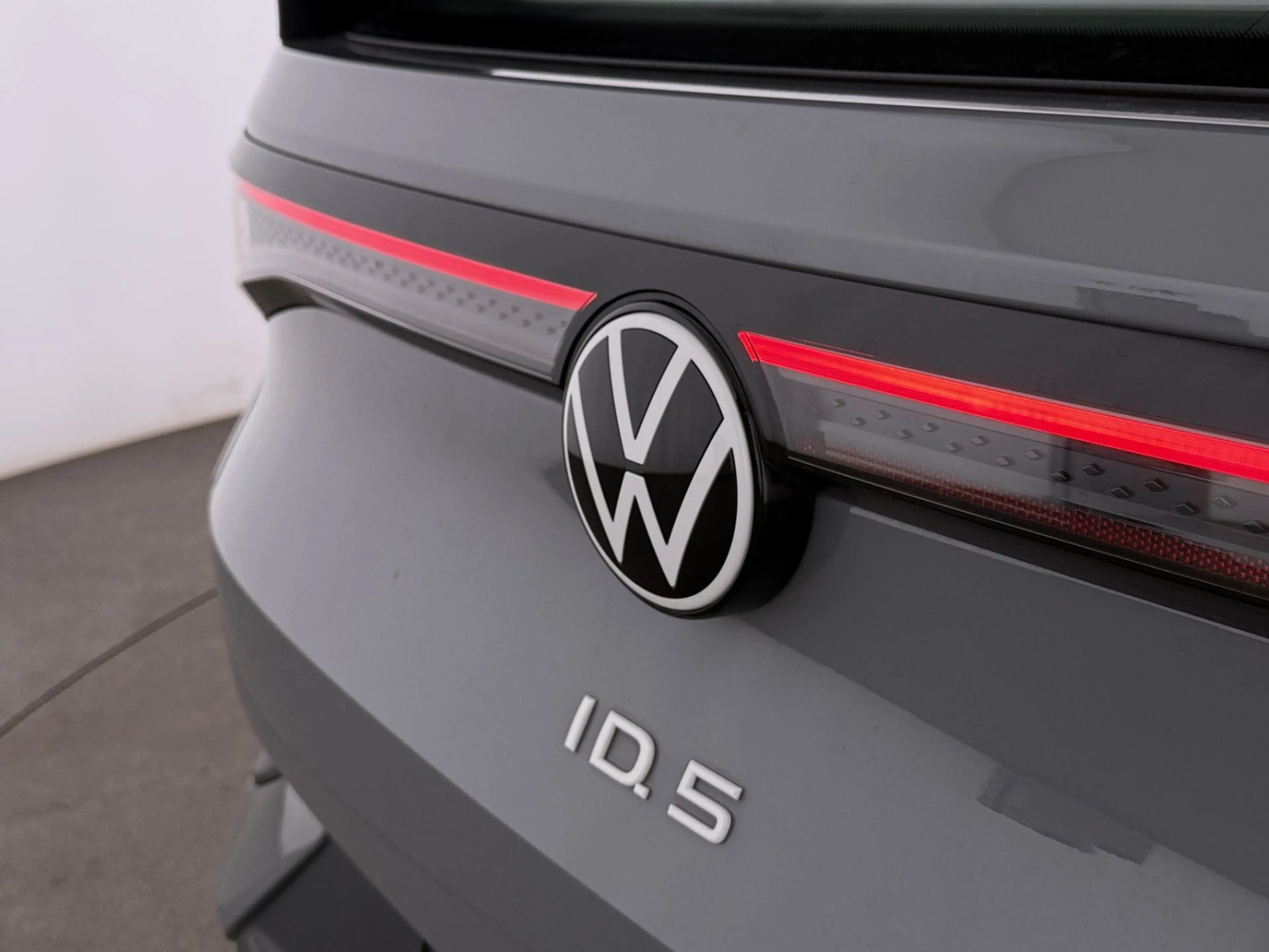 Volkswagen ID.5 Pro Performance 77kWh Aut LED HEAD-UP RADAR — photo 10