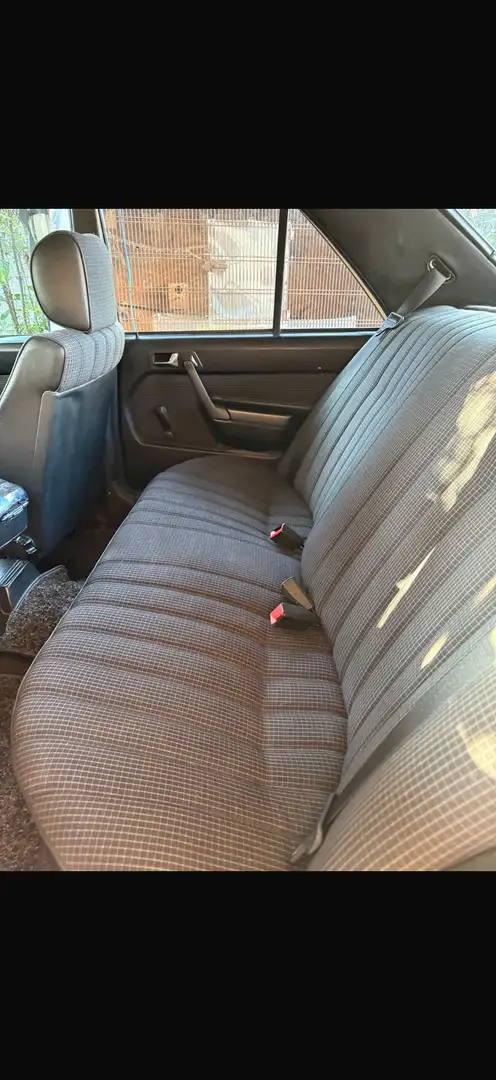 Mercedes-Benz 190 2.0 105cv LEGGI DESCRIZIONE - 2