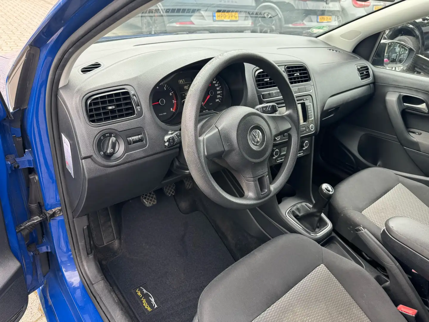 Volkswagen Polo 1.2 Easyline cruise, clima, pdc Blauw - 2