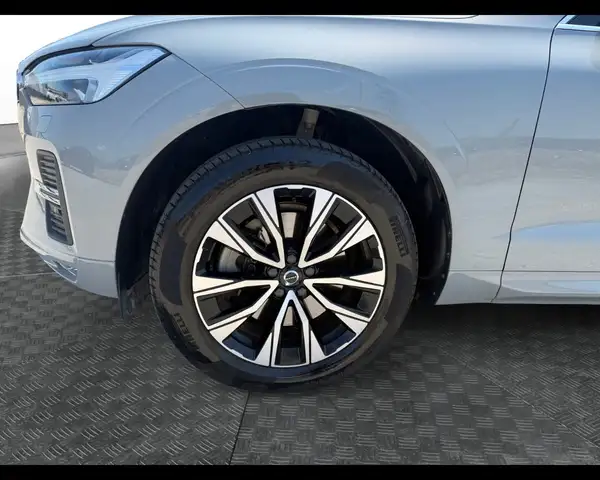 Volvo XC60 view 14