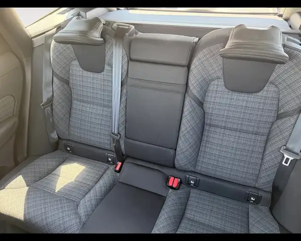 Volvo XC60 view 13