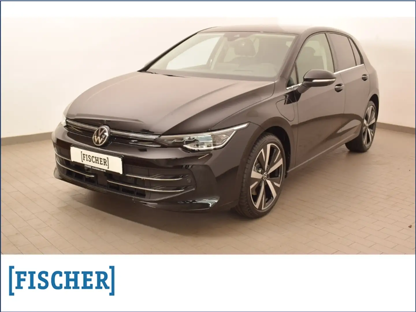 Volkswagen Golf VIII 1.5TSI eHybrid DSG Edition 50 Matrix Navi AHK Schwarz - 1