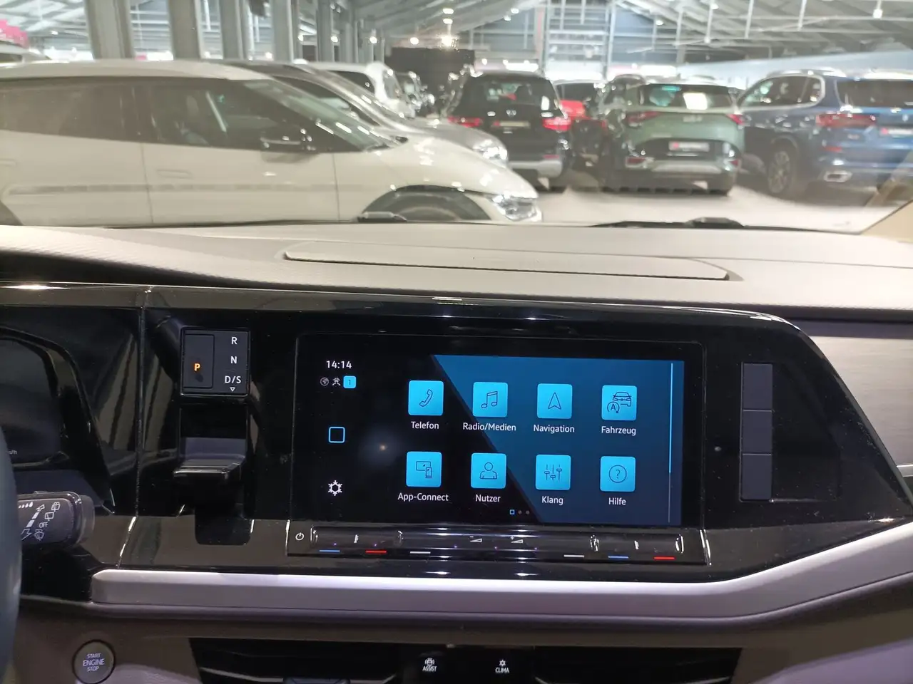 Volkswagen T7 Multivan 2.0 TDI Life LED Navi CAM 7-S AHK SHZ, миниатюра 11