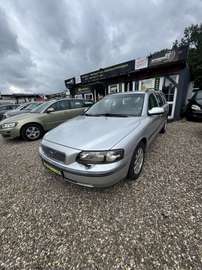 V70 2.4 Premium SCHECKHEFT GEPFLEGT MIT NAVI & ANHÄNGERKUPPLUNG