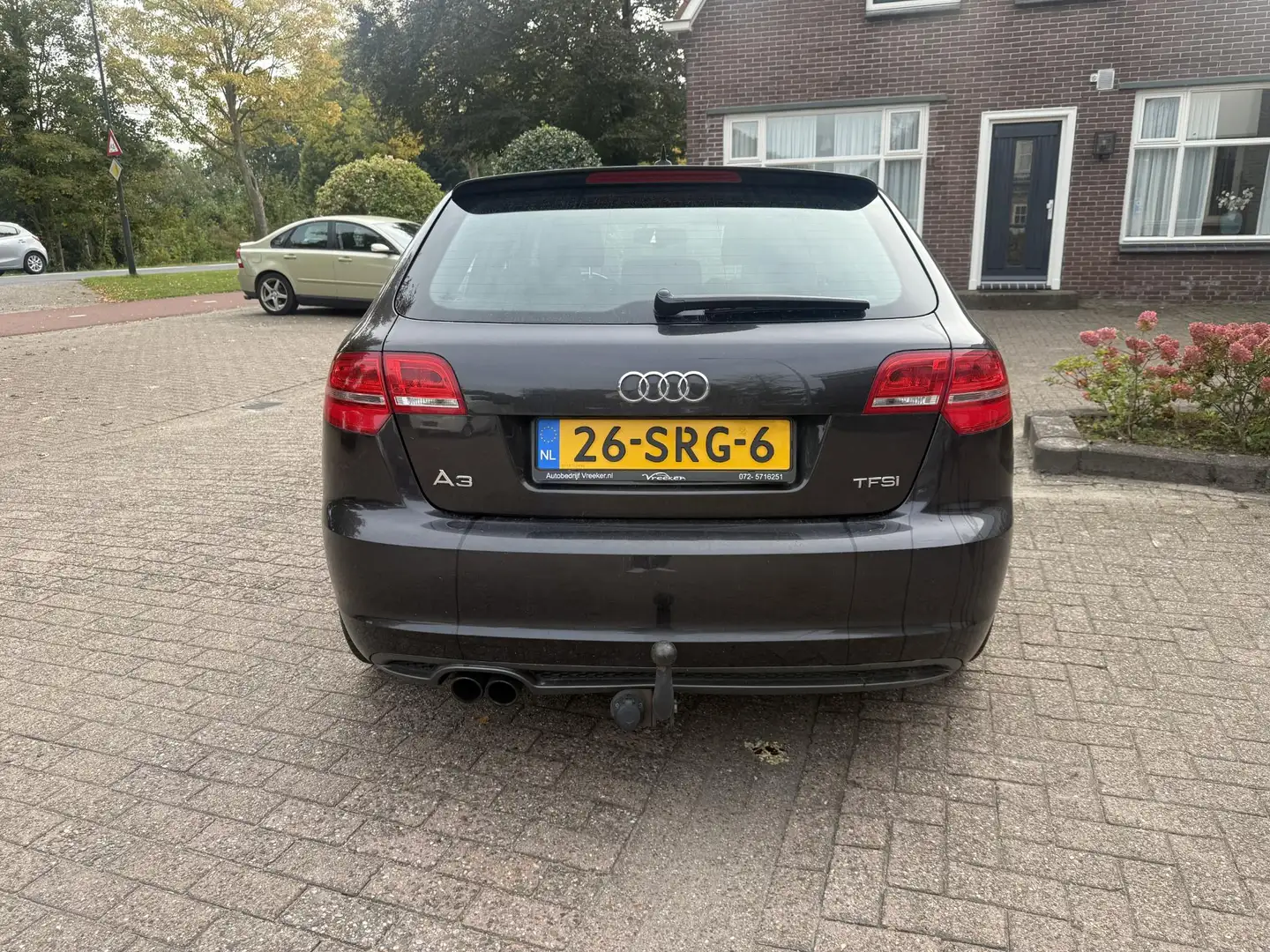 Audi A3 Sportback 1.4 TFSI Ambition Pro Line S automaat Grijs - 2
