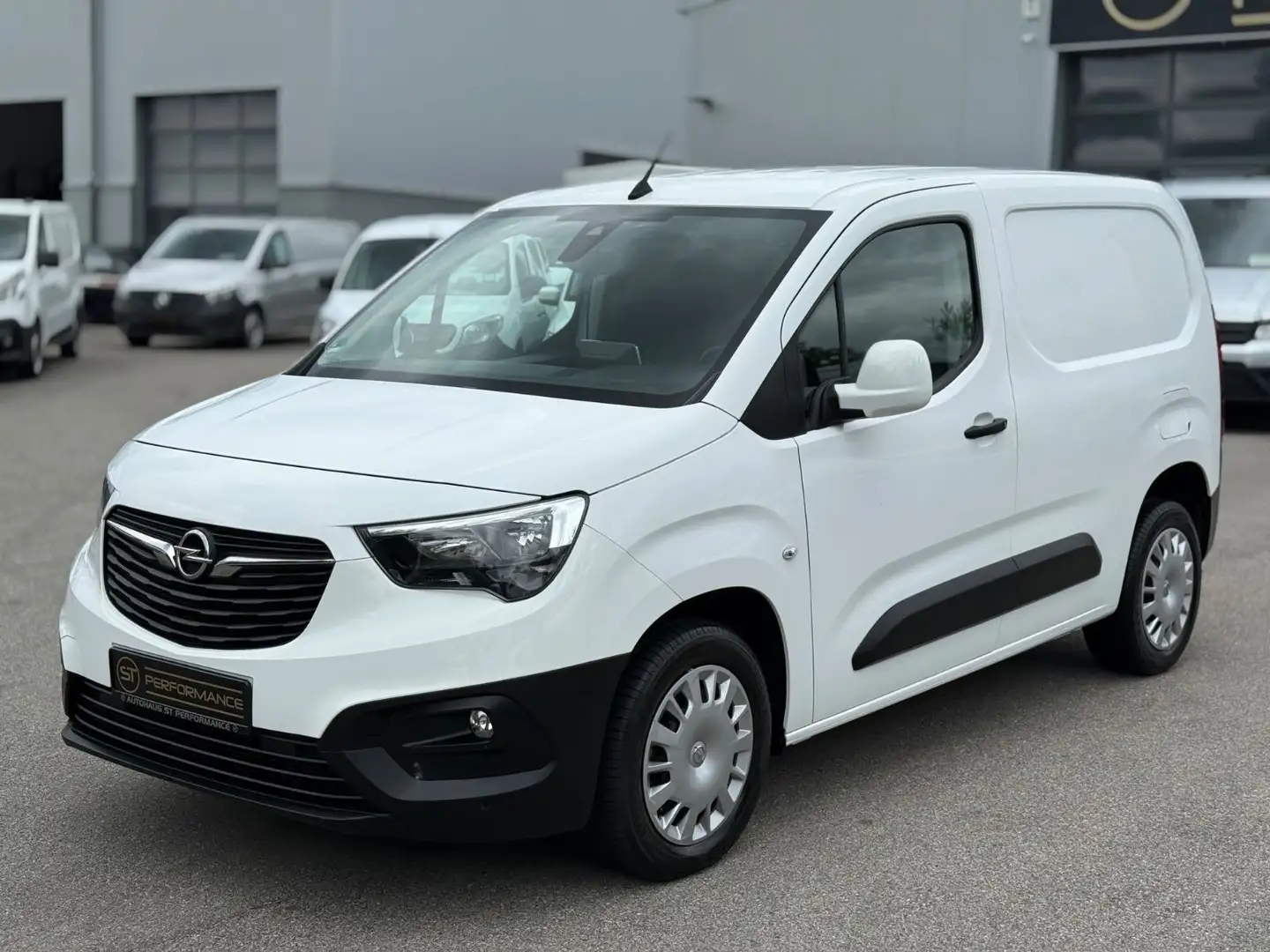Opel Combo E Cargo Edition KLIMA NAVI SHZ TEMPOMAT Weiß - 1