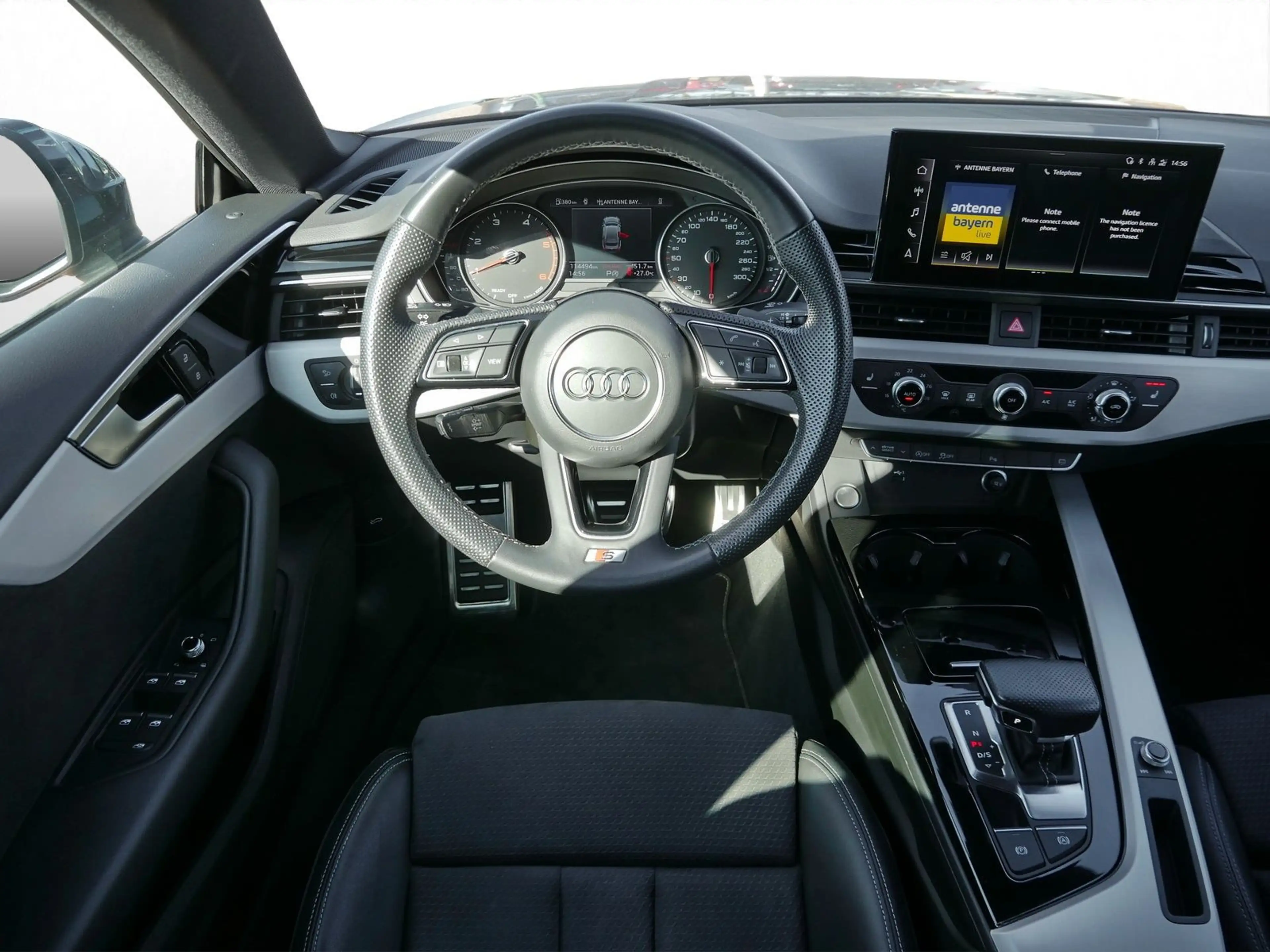 Audi A5 40 TDI quattro S line LED*AHK*RFK* — photo 8