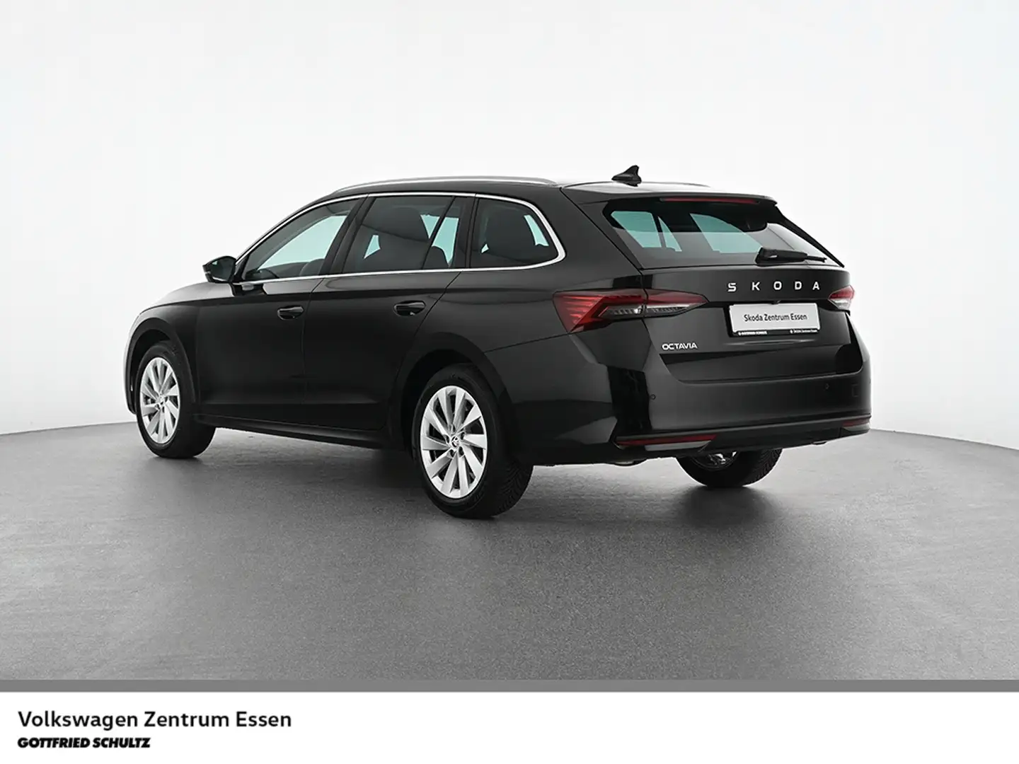 Skoda Octavia Combi Selection eTSI DSG LED R-Kamera D-Cockpit PD Schwarz - 2