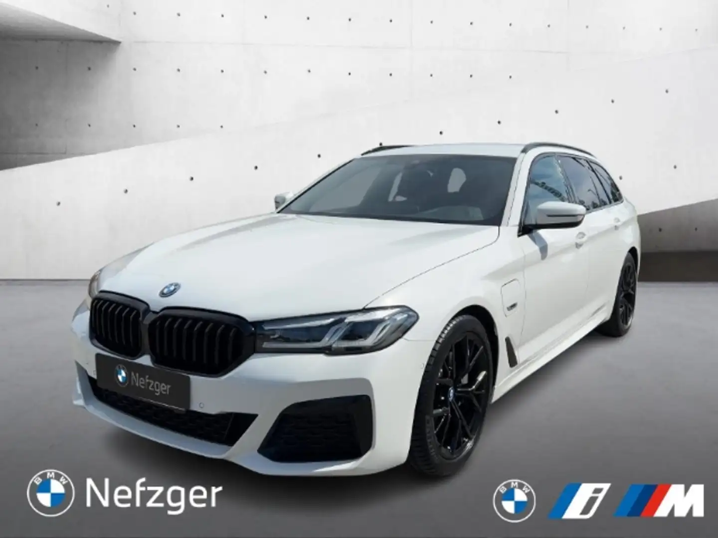 BMW 530 e Touring Hybrid M Sport LED-Scheinwerfer HiFi Weiß - 1