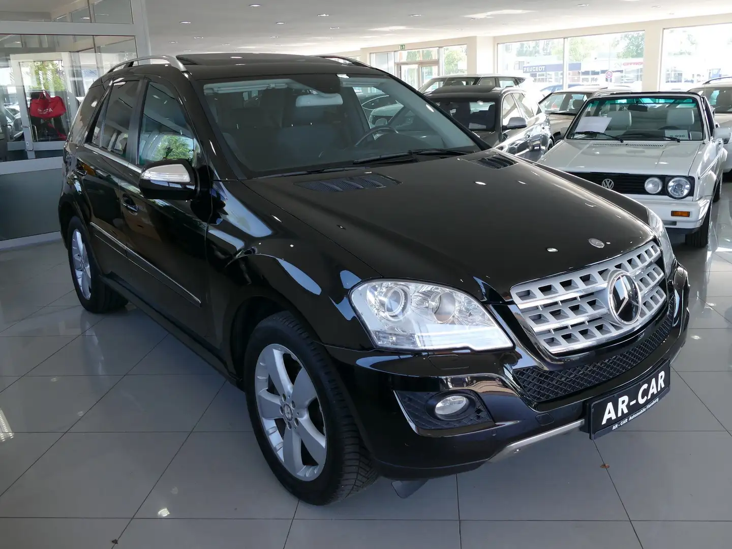 Mercedes-Benz ML 350 CDI Leder Schiebedach Navi HU/AU NEU 4 Matic Noir - 2