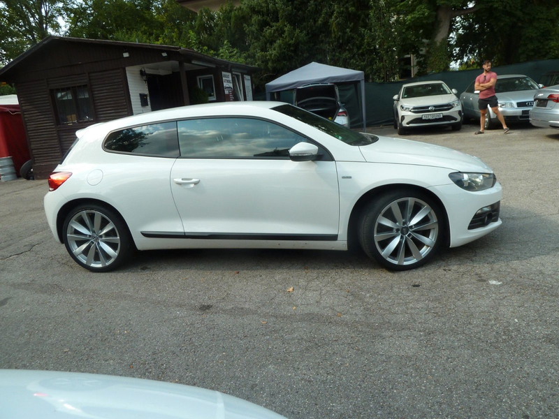 Volkswagen Scirocco 1.4 TSI 118 kW Life — photo 6