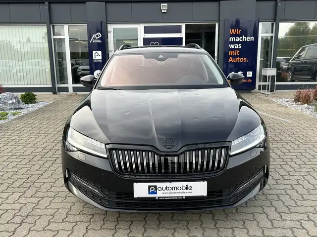 Skoda Superb Combi 2.0 TDI Ambition*NAVI*HAGELSCHADEN*