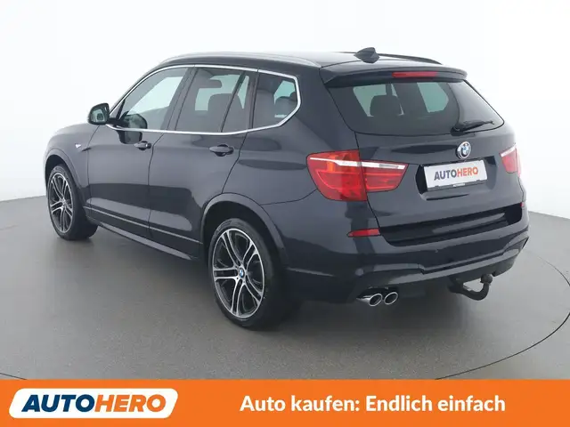 BMW X3 view 4