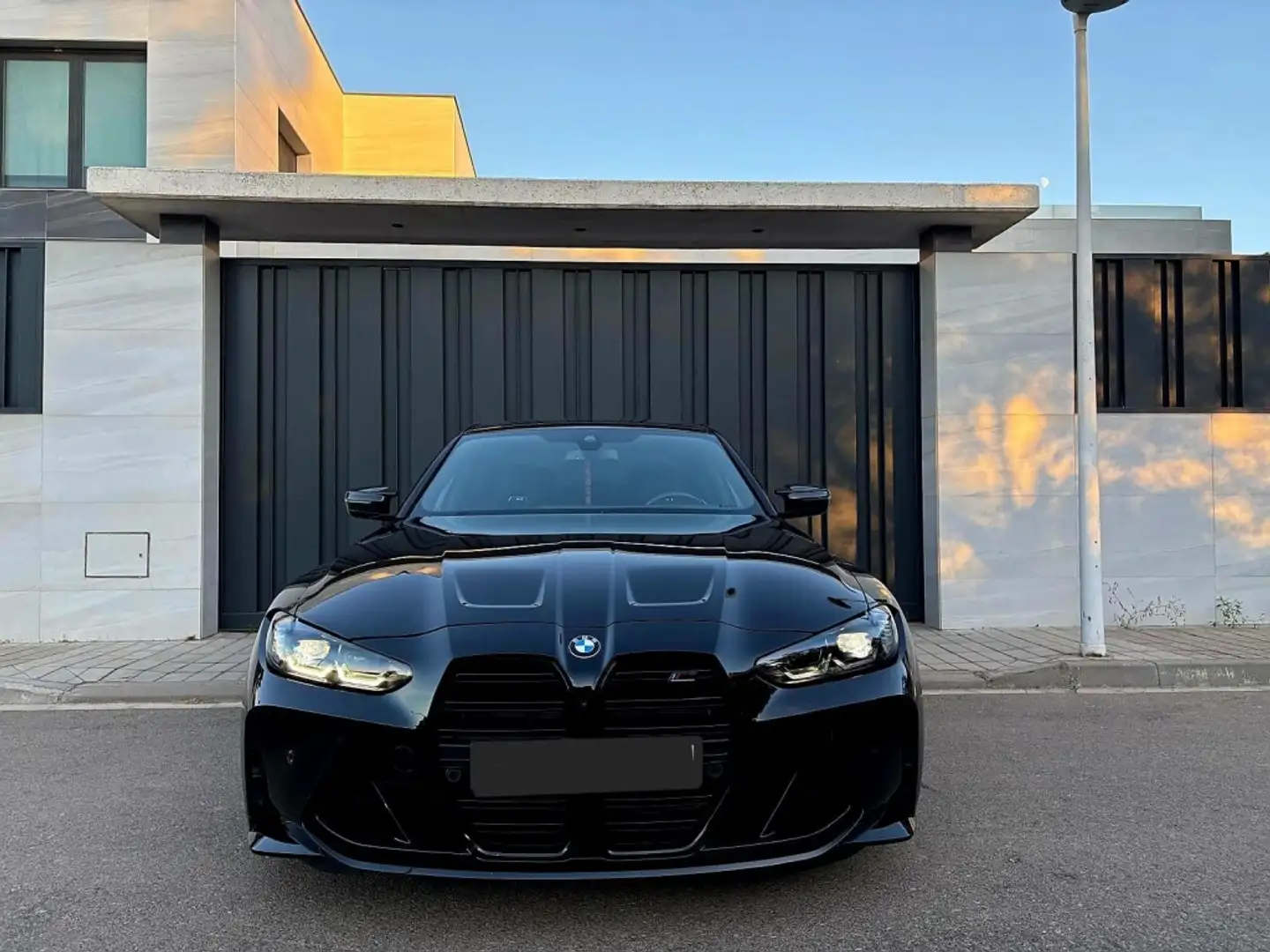 BMW M3 Competition - 1