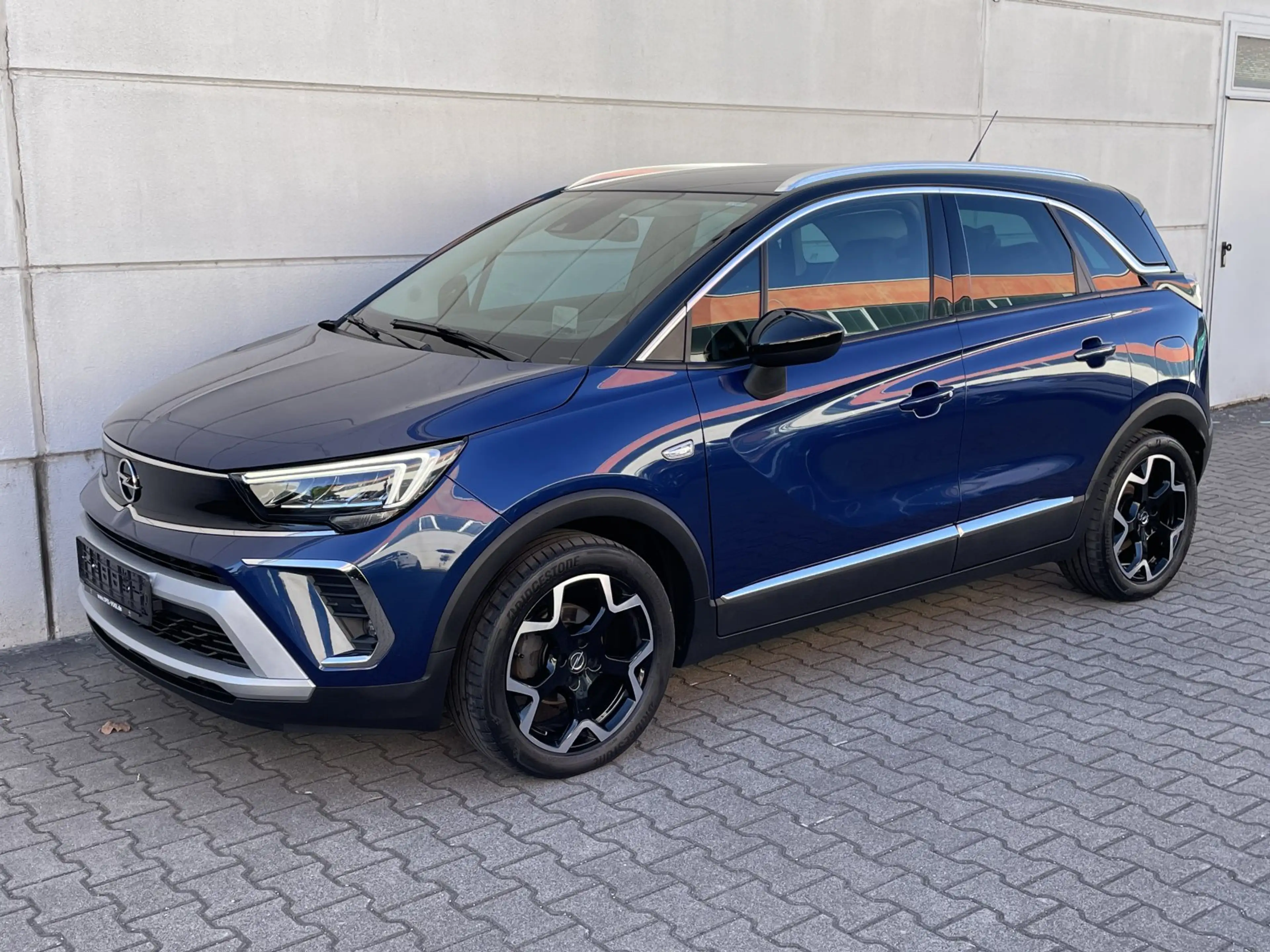 Opel Crossland 1.5 D Ultimate HeadUp LED TLedr CarPlay AndAuto — photo 2