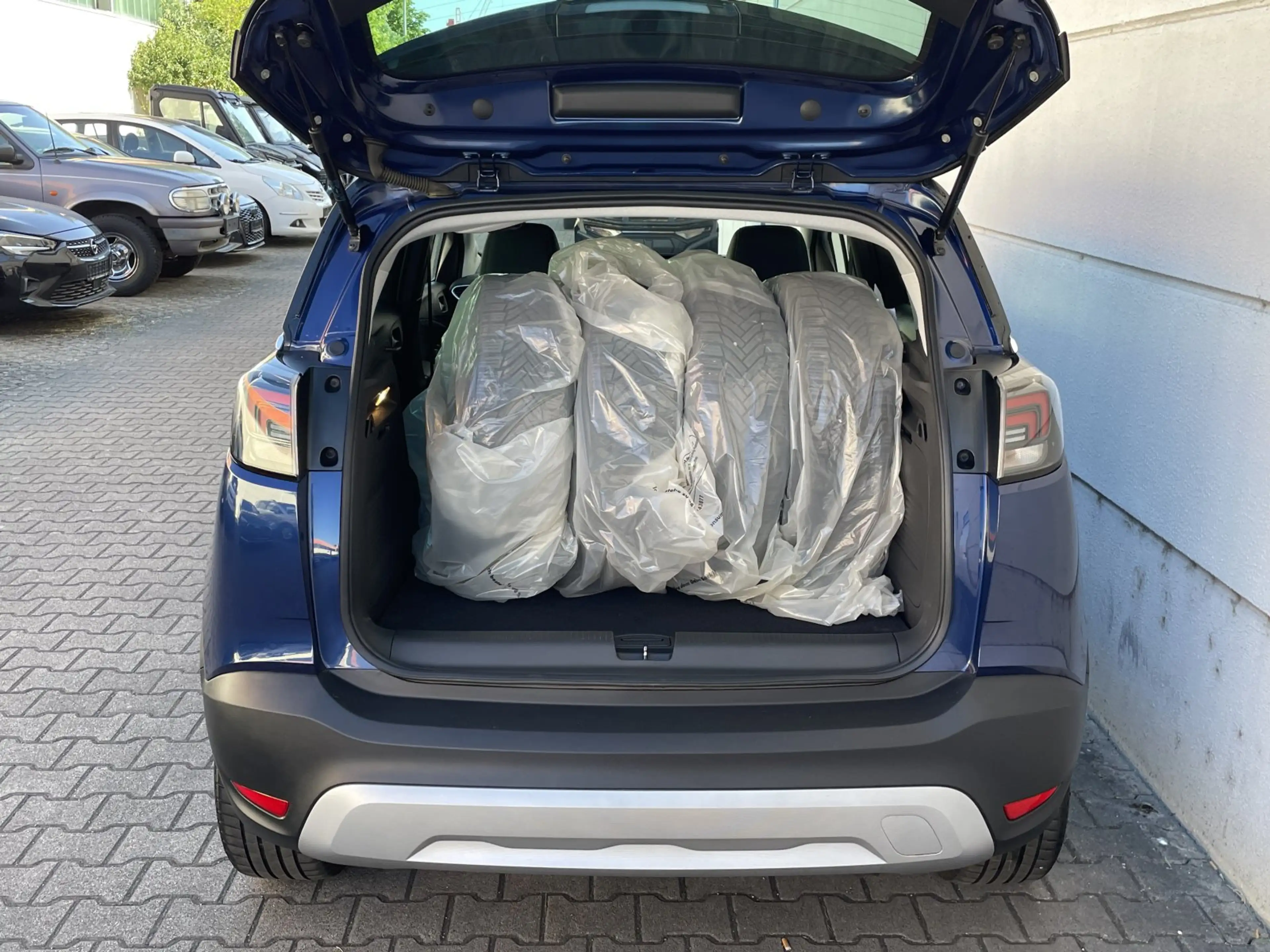 Opel Crossland 1.5 D Ultimate HeadUp LED TLedr CarPlay AndAuto — photo 9