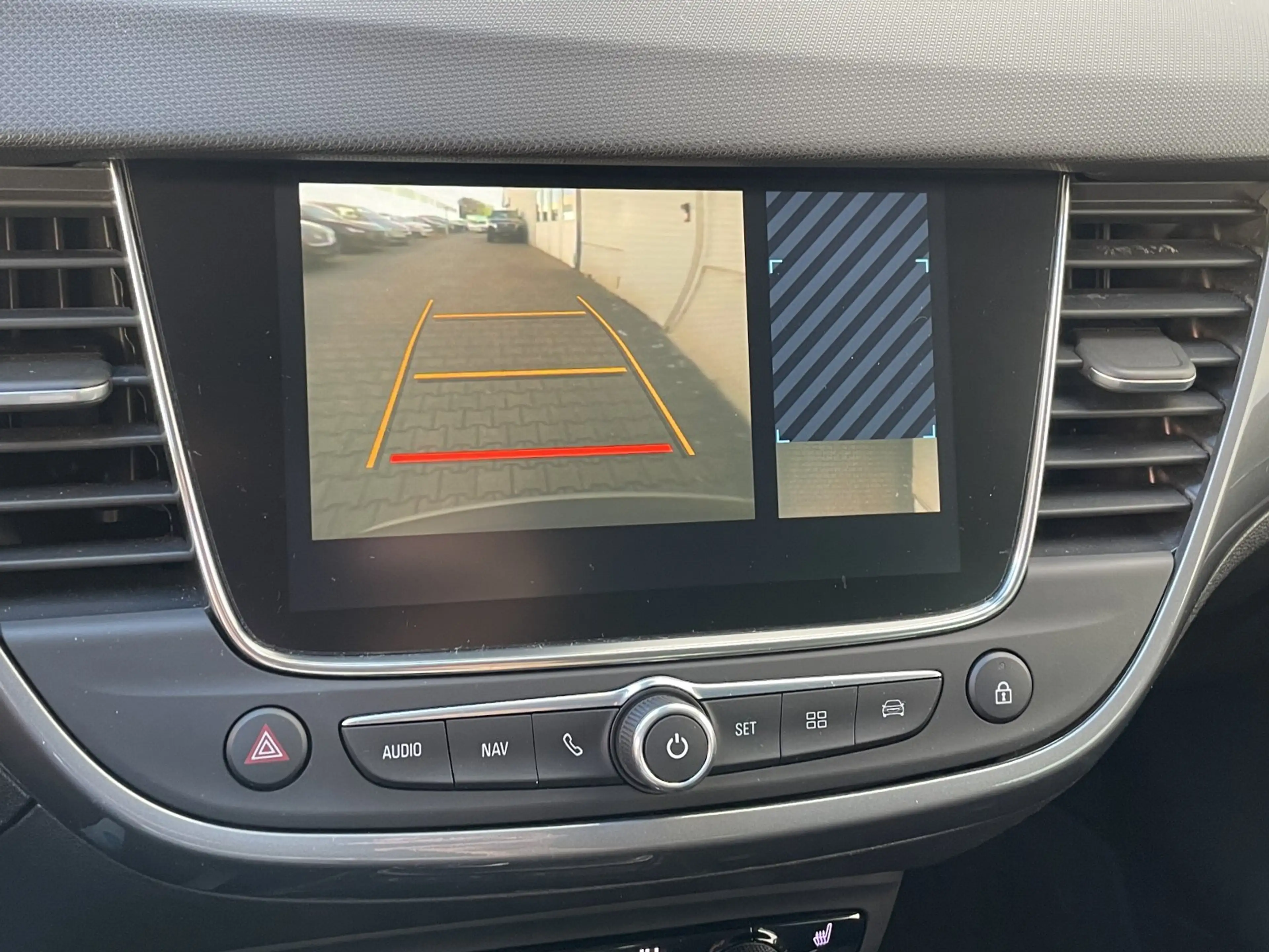 Opel Crossland 1.5 D Ultimate HeadUp LED TLedr CarPlay AndAuto — photo 5