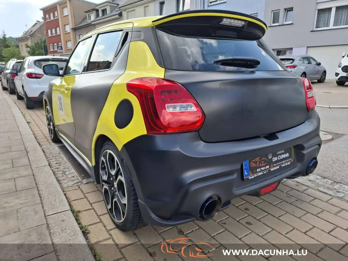 Suzuki Swift 1.4 SPORT, HYBRIDE, NAVI, LIGNES, CAMERA, 1 HAND Jaune - 2