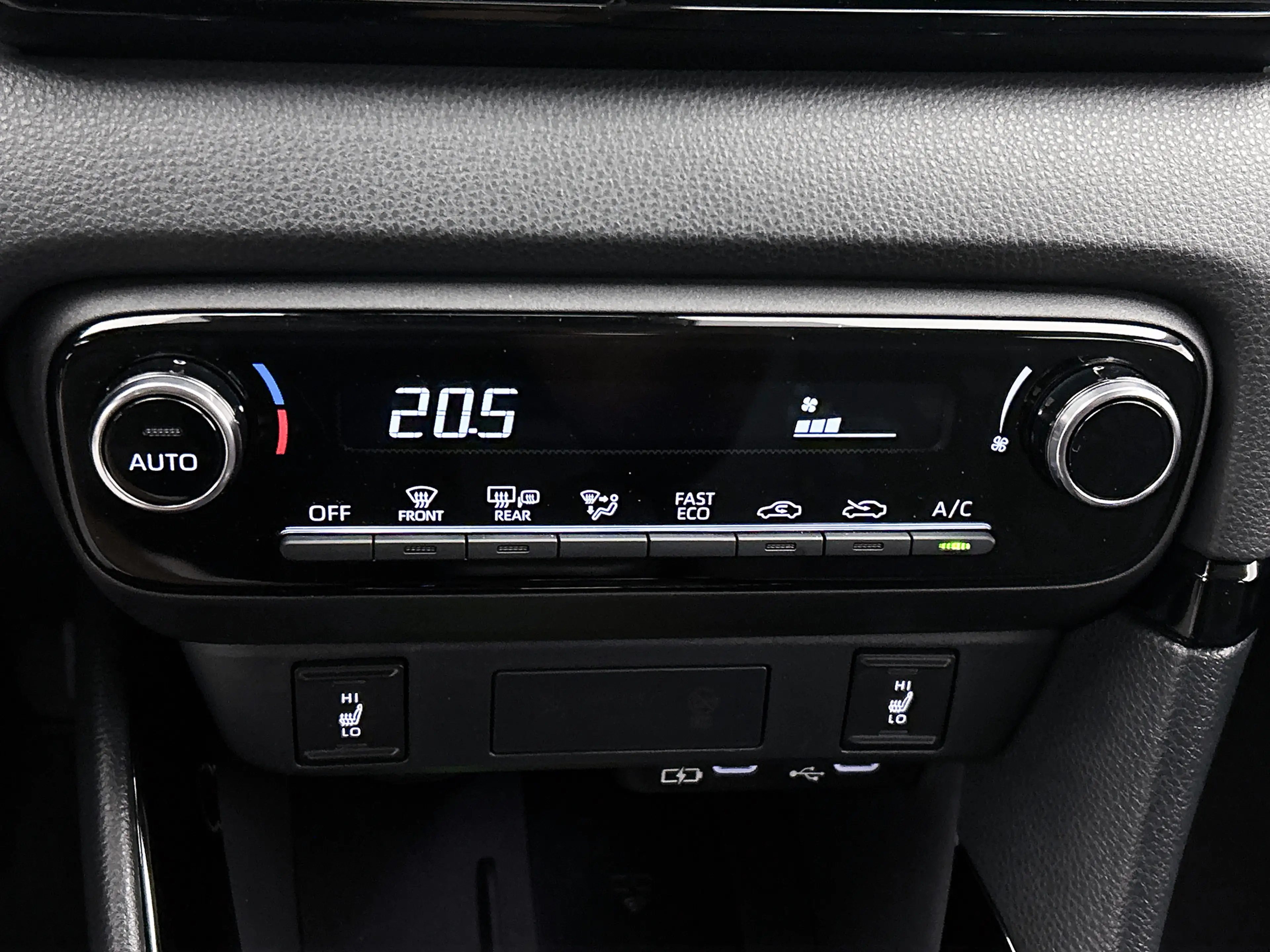 Toyota Yaris 1.5 Hybrid 115 Dynamic Comfort Pack | BTW voertuig — photo 11