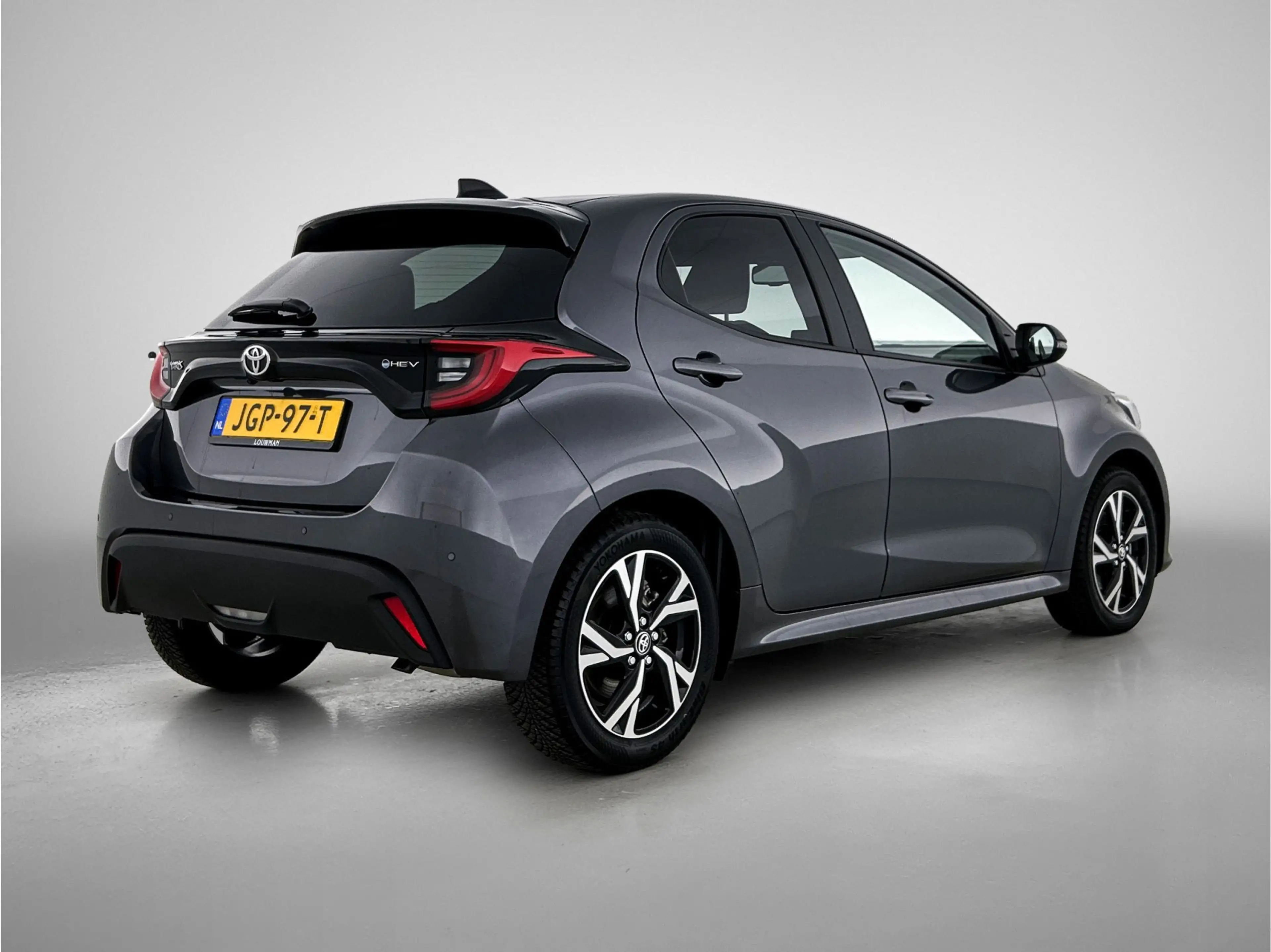 Toyota Yaris 1.5 Hybrid 115 Dynamic Comfort Pack | BTW voertuig — photo 2