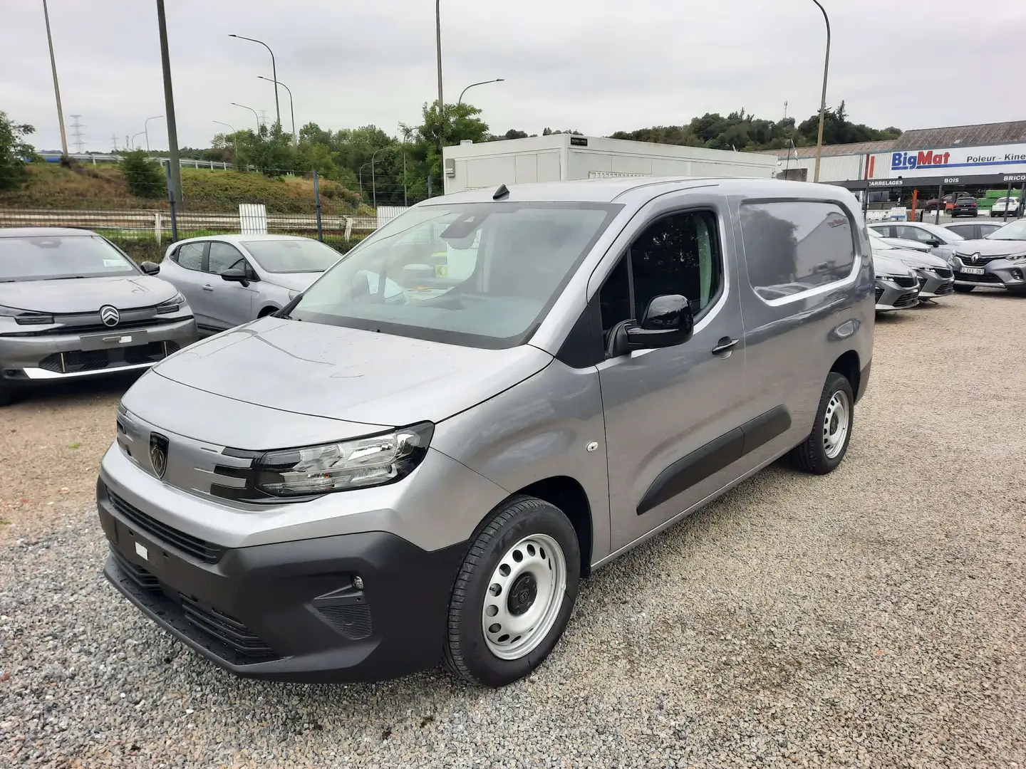 Peugeot Partner Facelift 1000 L2 1.5 BlueHDI 130 EAT8 Confort Zilver - 1