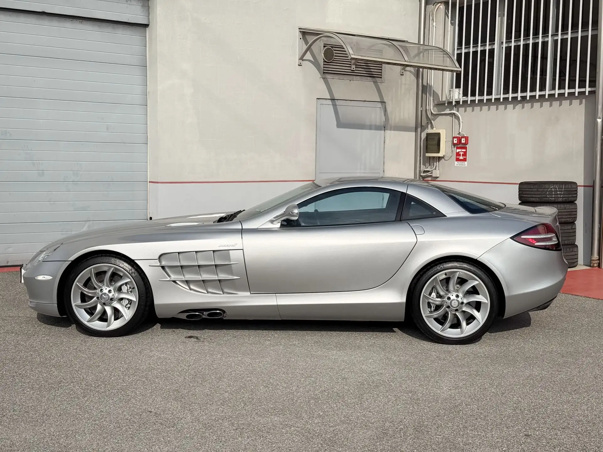 벤츠 SLR McLaren 2004 은색 사진 6